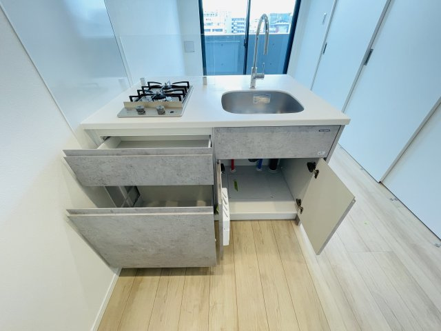 SYFORME SUMIYOSHI Ⅲのキッチン|※同タイプ802号室のお写真です