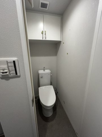 SYFORME SUMIYOSHI Ⅲのトイレ|※702号室のお写真です（ASH）