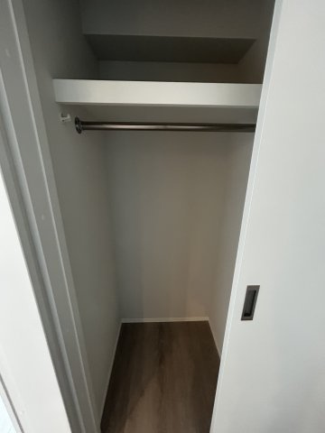 SYFORME SUMIYOSHI Ⅲの収納|※702号室のお写真です（ASH）