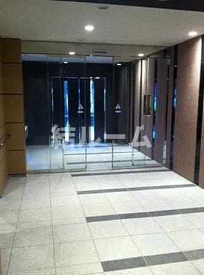 板橋区小茂根１丁目の賃貸マンションのエントランス