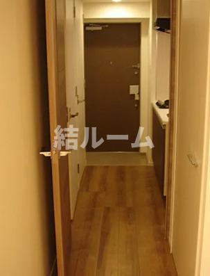 板橋区小茂根１丁目の賃貸マンションの玄関