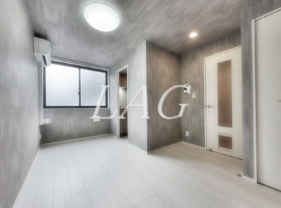 【居間・リビング】 | リバース武蔵小金井 | 洋室のお部屋です。