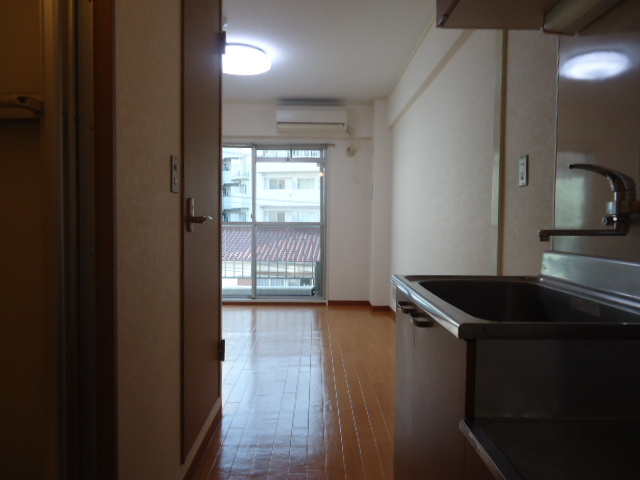 第7三井ビルの内装