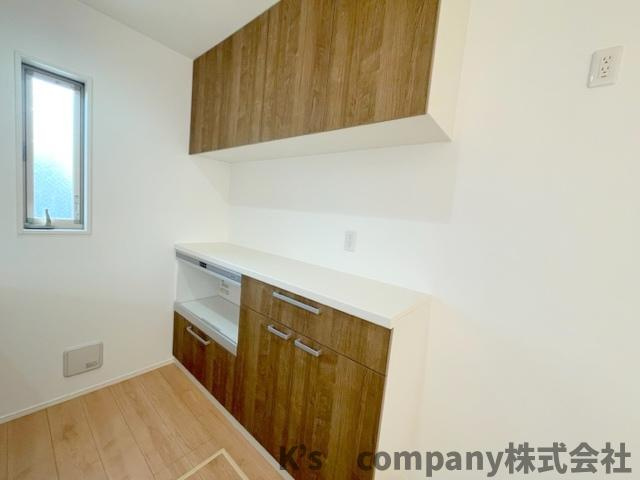 茅ヶ崎市松が丘2丁目　新築戸建　3号棟のキッチン|同施工例