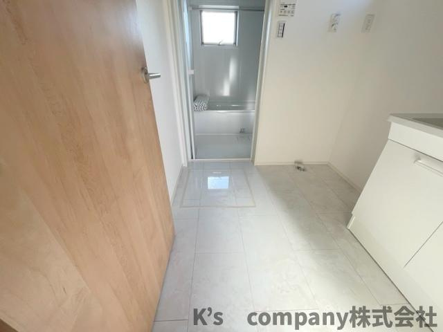 茅ヶ崎市松が丘2丁目　新築戸建　3号棟の独立洗面台|同施工例