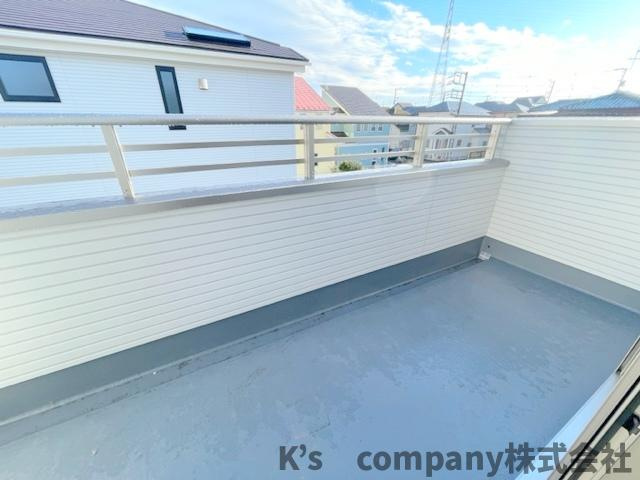 茅ヶ崎市松が丘2丁目　新築戸建　3号棟のバルコニー|同施工例