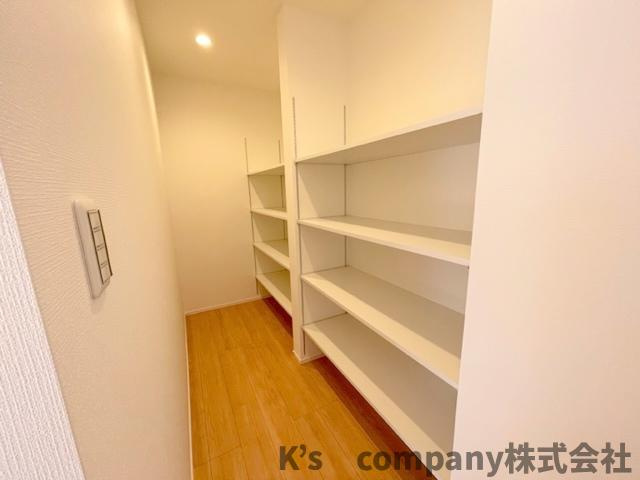 茅ヶ崎市松が丘2丁目　新築戸建　3号棟の居間・リビング|同施工例