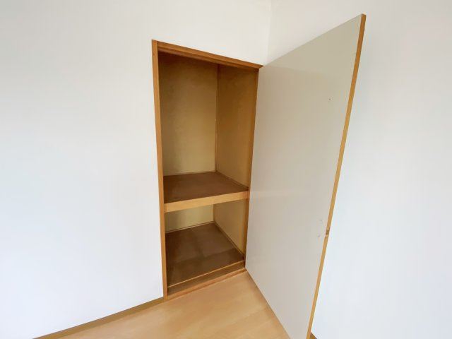 サンハイツ（内谷5丁目）の洋室|別号室の参考写真です。