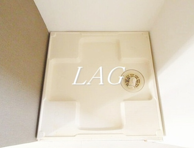 【設備】 | ガーディアン初台 | 洗濯機置場です。