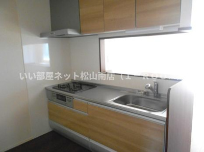 【キッチン】 | ウィット トキワ