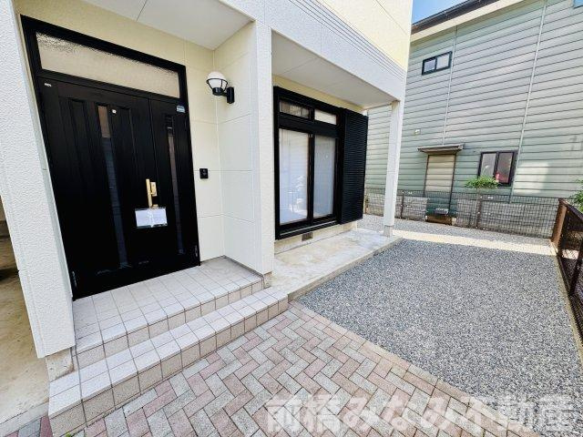 【中古戸建】前橋市箱田町　４LDKの玄関