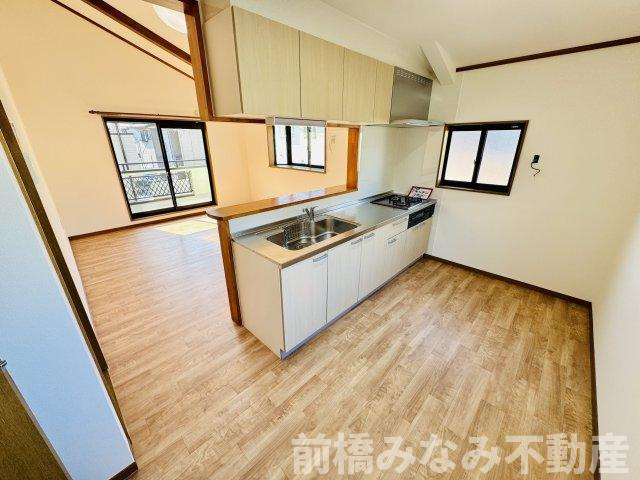 【中古戸建】前橋市箱田町　４LDKのキッチン|新品交換済みキッチン／