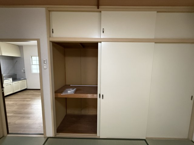 福西ハイツの収納
