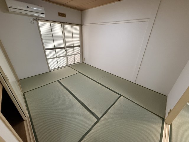 福西ハイツの和室