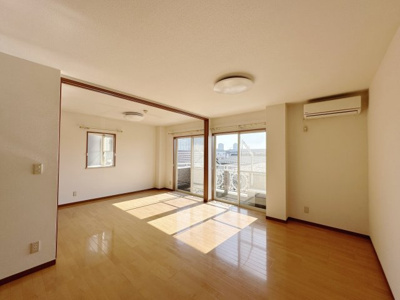 【居間・リビング】 | パレス・ド・エトワール