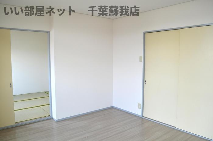 スカイハイツ池田　Aの洋室|広々とした洋室です