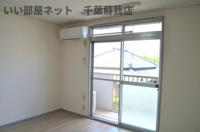 スカイハイツ池田　Aの洋室|スタンダードな洋室です