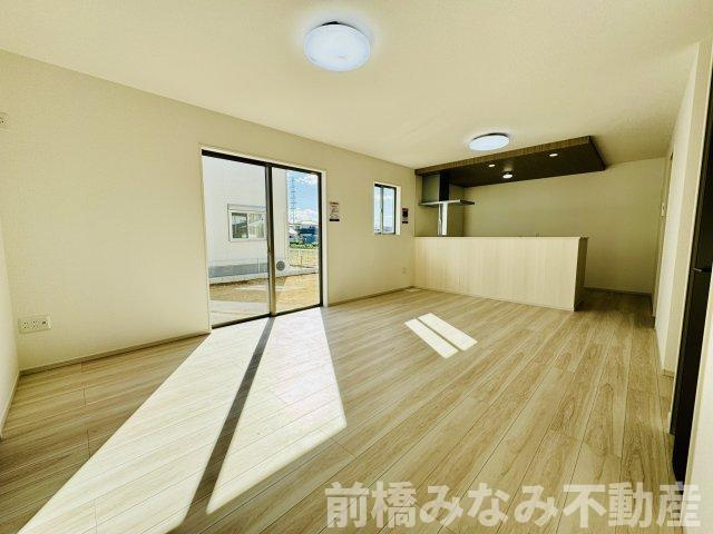前橋市箱田町1期　限定1棟　アーバンスタイル　新築建売の居間・リビング|おしゃれな居間です