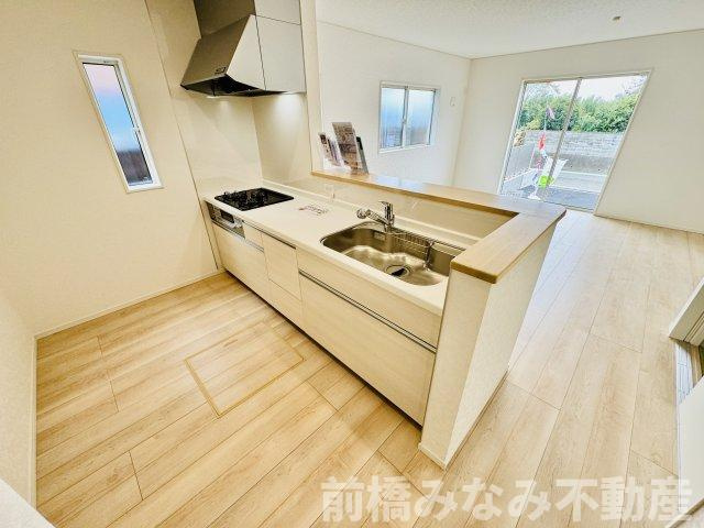 前橋市茂木町第５　１号棟(全２棟)　クレイドルガーデン　新築建売分譲のキッチン|きれいなキッチンです