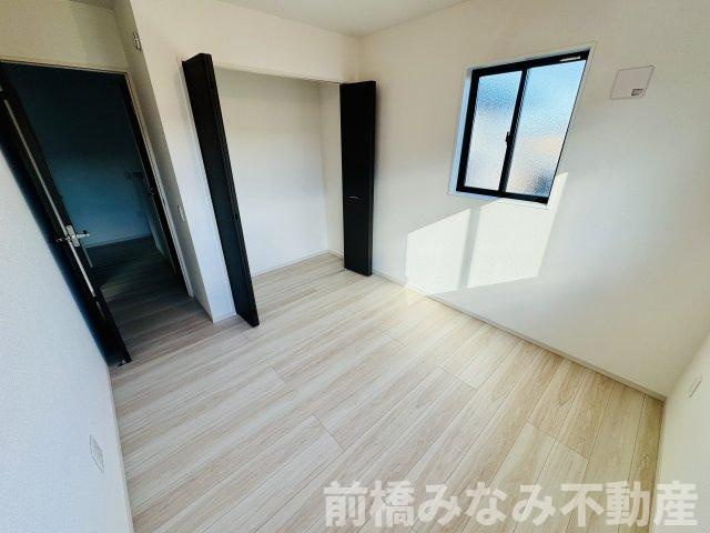 高崎市飯塚町1期　限定1棟　アーバンスタイル　新築建売の洋室|コンパクトで使いやすい洋室です