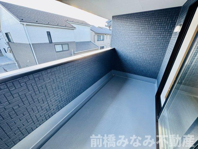 高崎市飯塚町1期　限定1棟　アーバンスタイル　新築建売のバルコニー|お洗濯にも便利なバルコニー付き