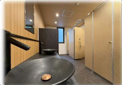 静岡県富士市　一棟ビルの洗面所