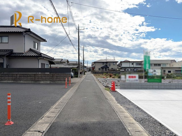 常陸太田市馬場町3期　新築戸建て　1号棟の前面道路含む現地写真|堂々！建物完成♪実際のお部屋をご見学可能です♪
ご見学が一番の資料！お気軽にお問い合わせ下さい♪