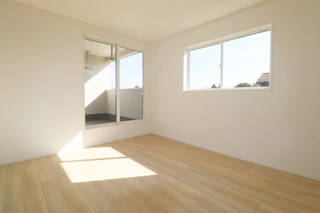 矢吹町東郷第3　　　2号棟　　　善郷小学校、矢吹中学区の洋室