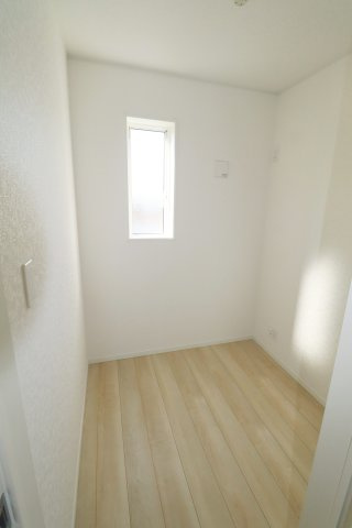 矢吹町東郷第3　　　2号棟　　　善郷小学校、矢吹中学区の収納