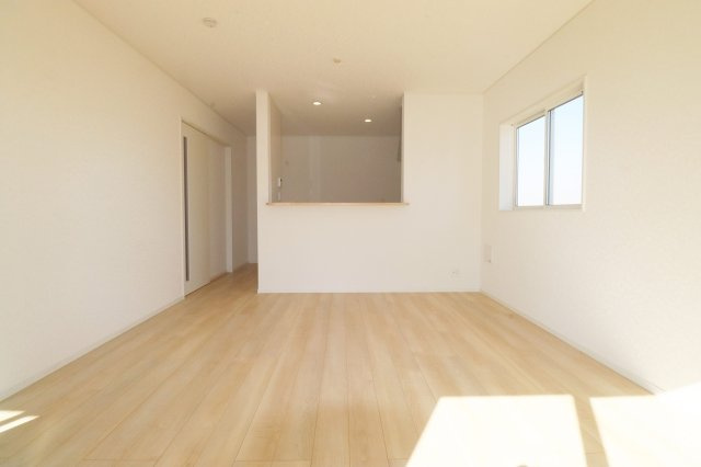 矢吹町東郷第3　　　2号棟　　　善郷小学校、矢吹中学区の居間・リビング