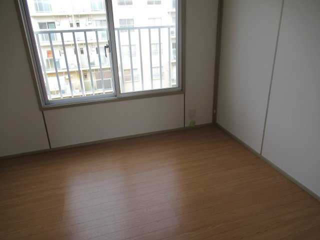 兵庫県公社　伊川谷（１）１号棟の洋室|スタンダードな洋室です