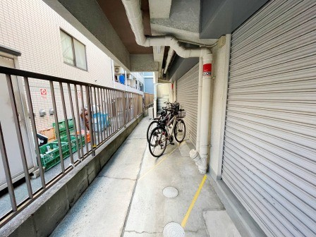 岩井ハイツのロビー