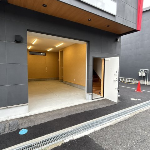 高柳ＢＡＳＥの駐車場