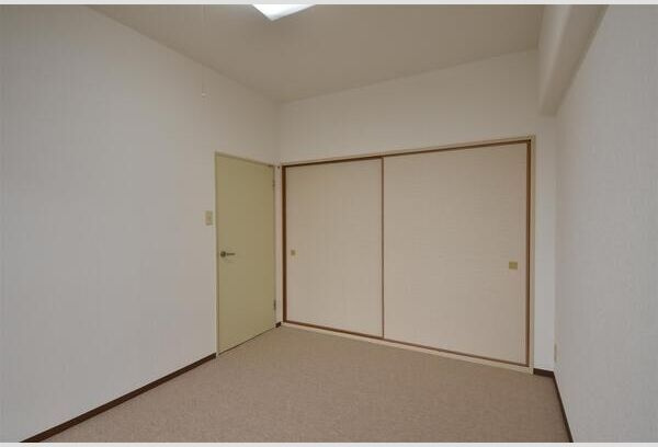 日光ハイツ香里第五のその他