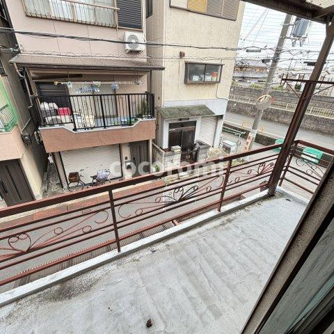 堀溝３丁目貸家のバルコニー