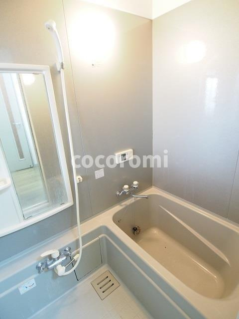 高田２丁目戸建 の浴室