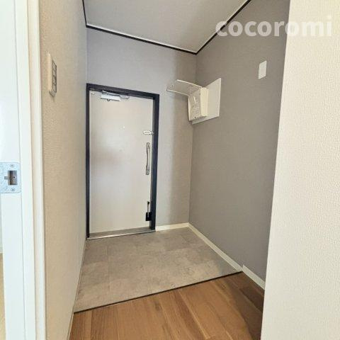 メゾン枚方リバーサイド（リノベーション）の玄関