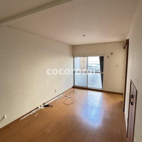 高柳7丁目車庫付き貸家の内装