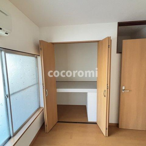 高柳7丁目車庫付き貸家の収納