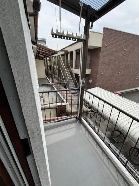 枚方市東町テラスハウスのバルコニー