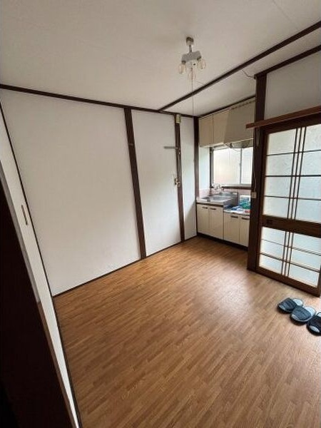 枚方市東町テラスハウスの居間・リビング