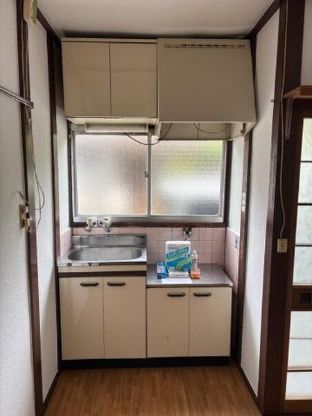 枚方市東町テラスハウスのキッチン