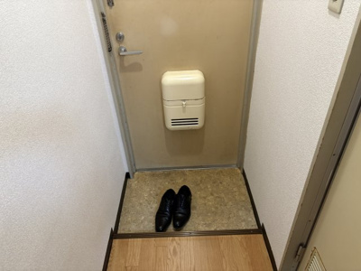 【玄関】 | プレアール浜口西