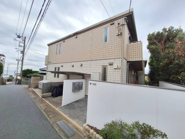 カレント　シャンブル　Bのエントランス