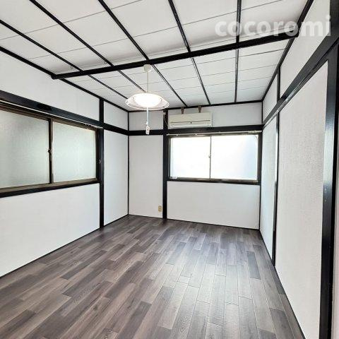 田口1丁目リノベテラスの居間・リビング