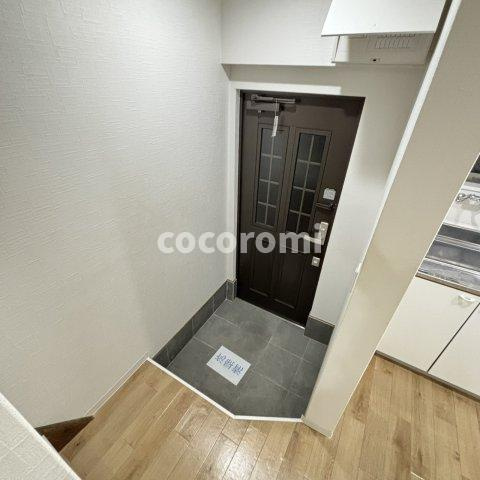 グランテラス萱島の玄関