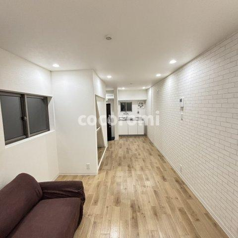 グランテラス萱島の洋室