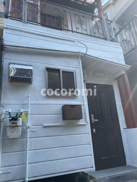 グランテラス萱島の玄関