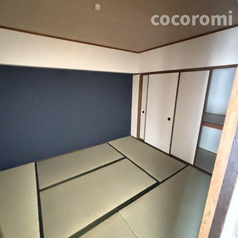 メゾン枚方リバーサイドの和室