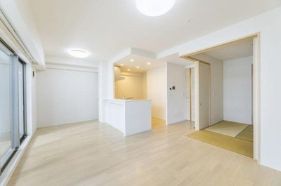 【居間・リビング】 | ブランズシティ天神橋筋六丁目